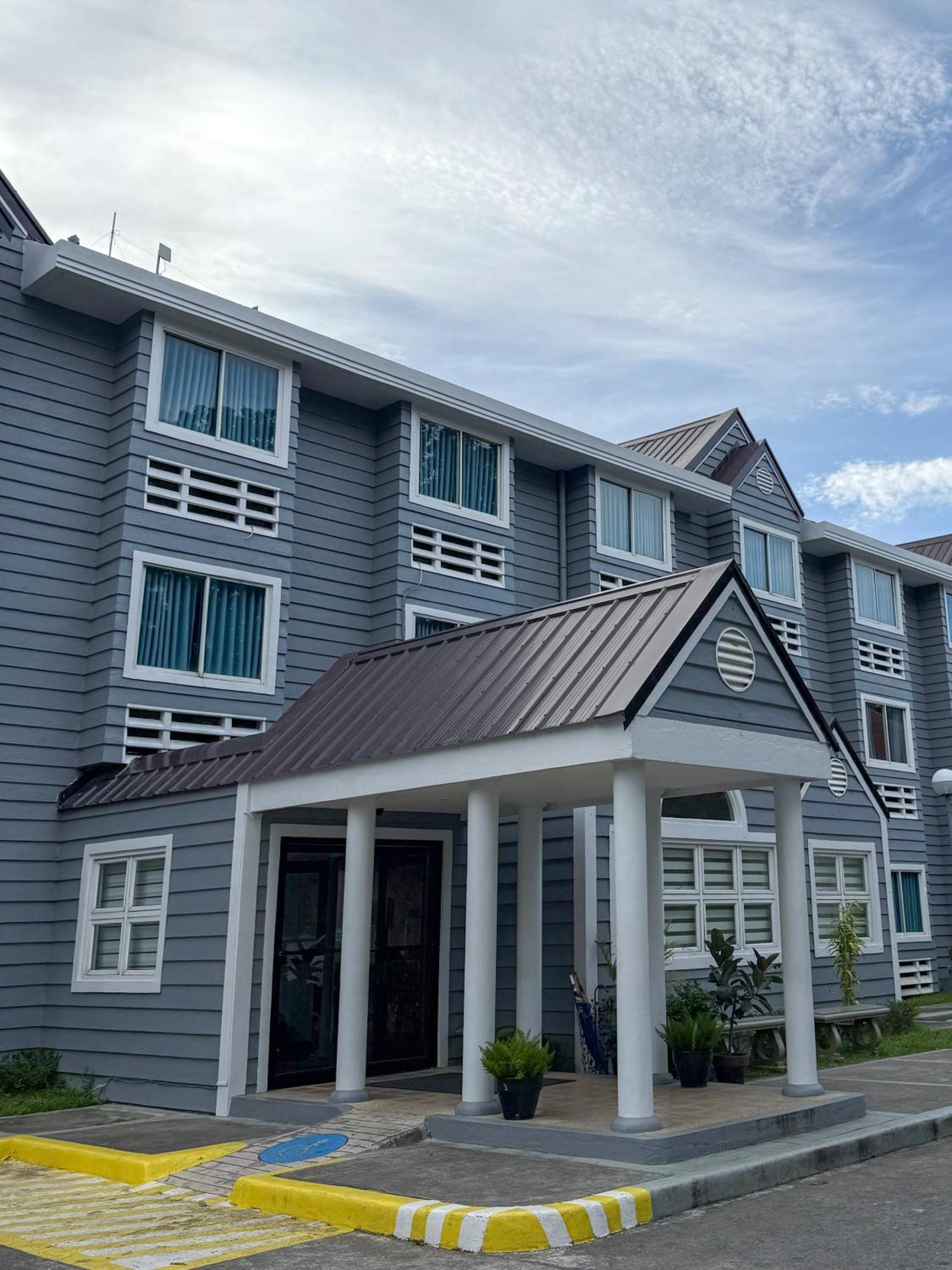 Microtel By Wyndham Eagle Ridge General Trias  Esterno foto